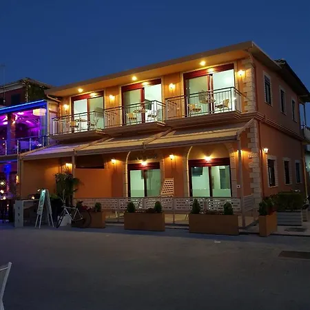 בית הארחה Excess Pansion 3*