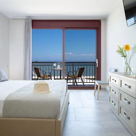 Excess Pansion בית הארחה 3*